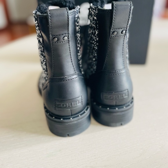 NIB! Sorel Lennox Lace Waterproof Boot - Picture 5 of 6